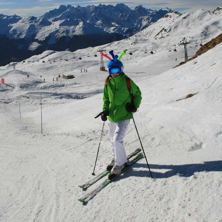 L02_SB2SKI.jpg