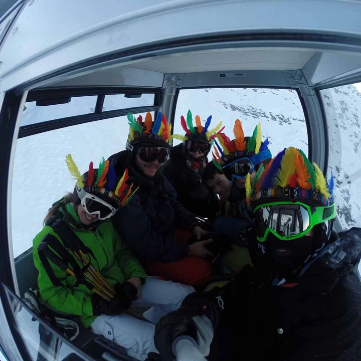 S077_SB2SKI.jpg