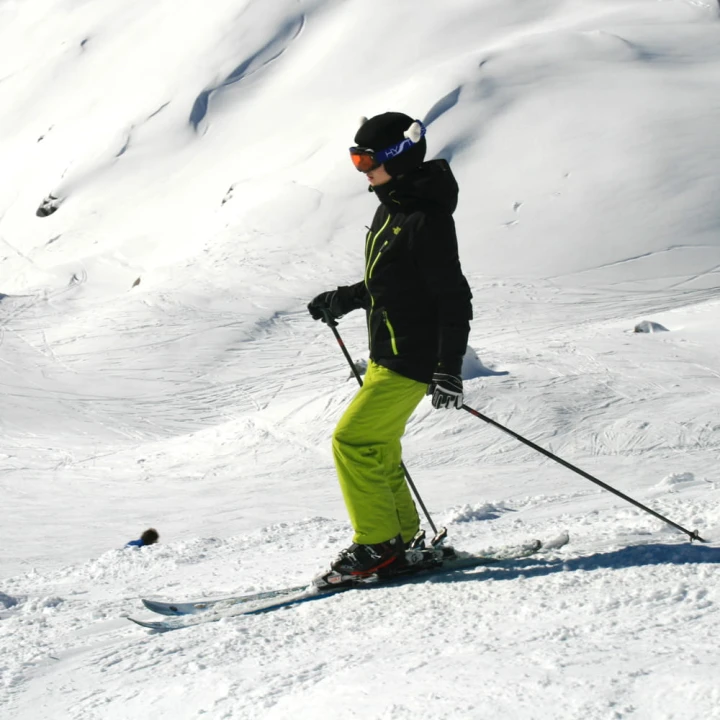 S086_SB2-SKI.jpg