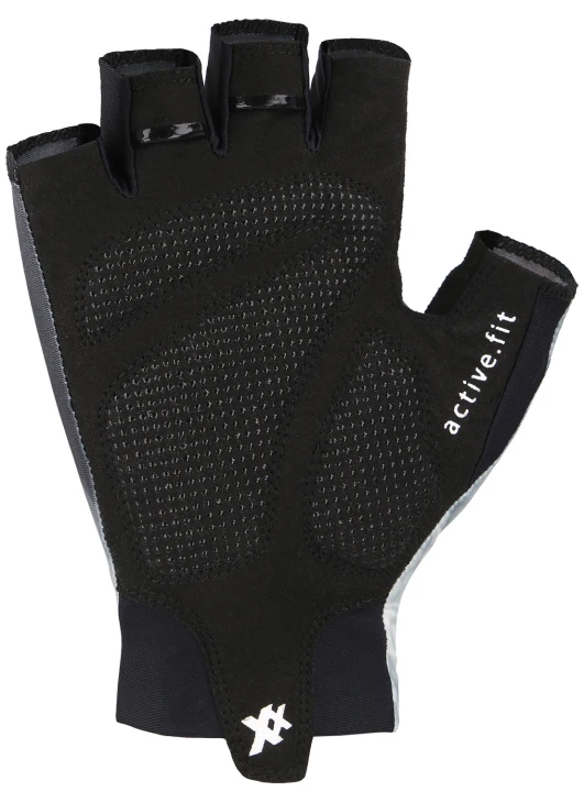 7026-720-01_Lovisa-black_palm-side_web.jpg
