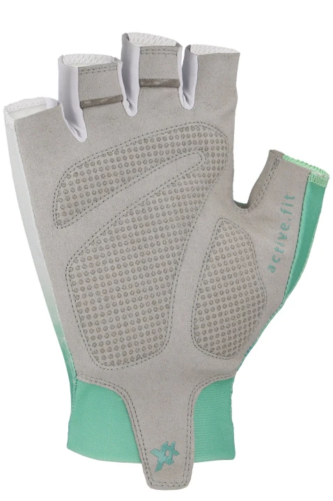 7026-720-05_Lovisa-green_palm-side_web.jpg