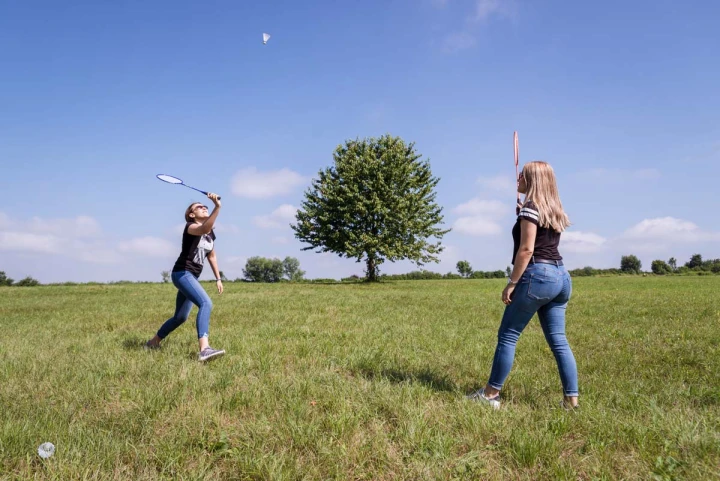 Badminton_Actionbil_2.jpg